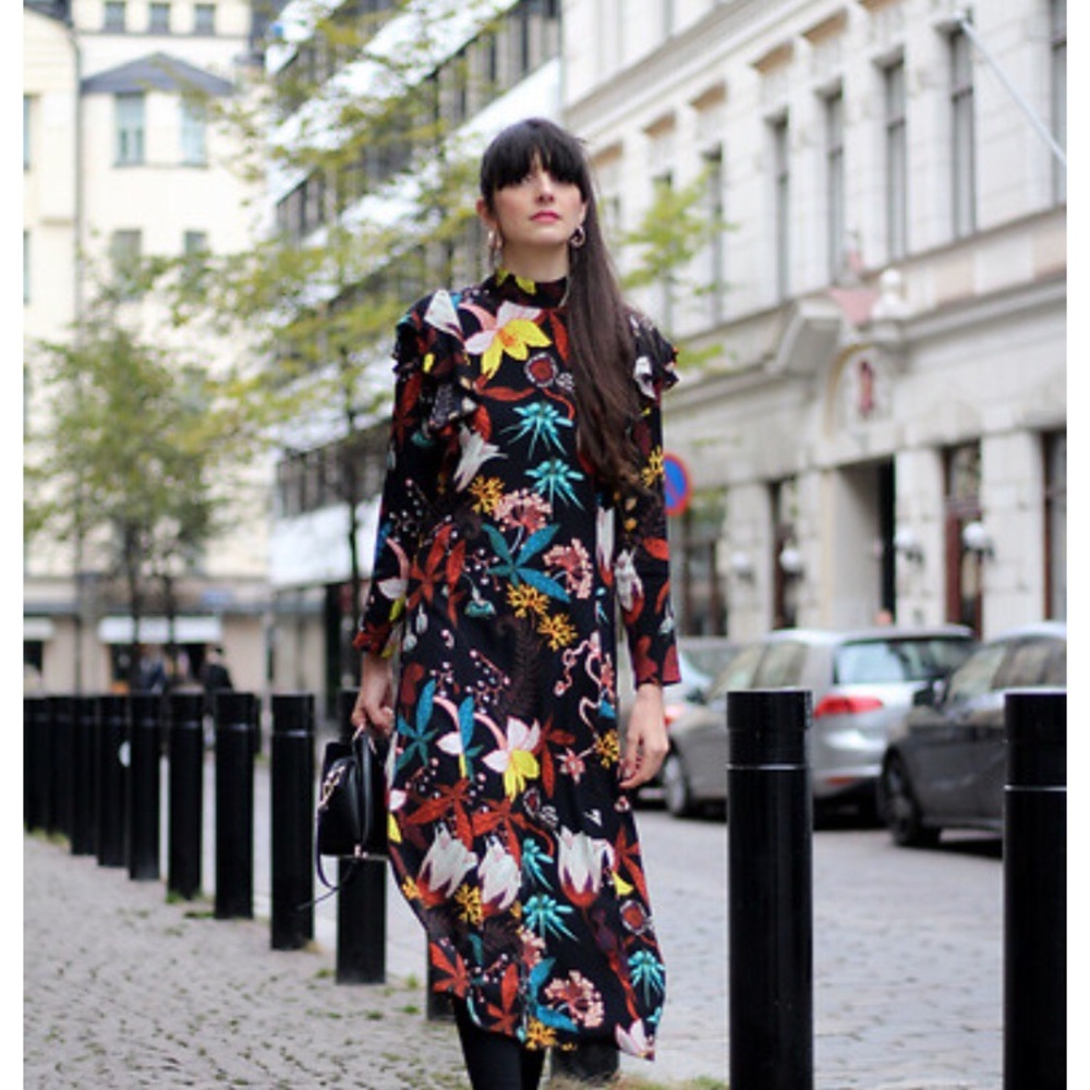 H&M Black Winter Floral Multicolor Maxi Dress